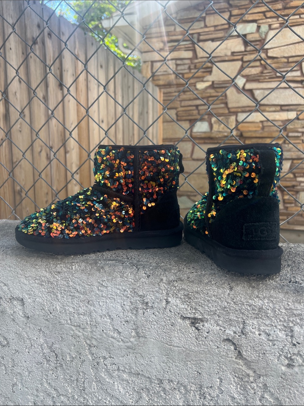 UGG Classic Ultra Mini Stellar Sequin boots size 5